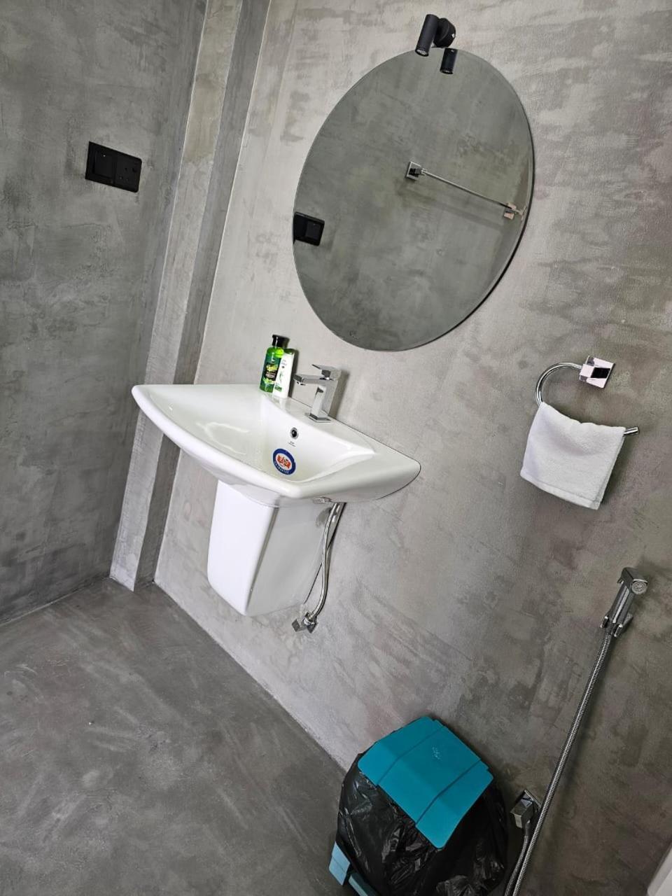 Muthu Sea View Hiriketiya Hotel Диквела Екстериор снимка